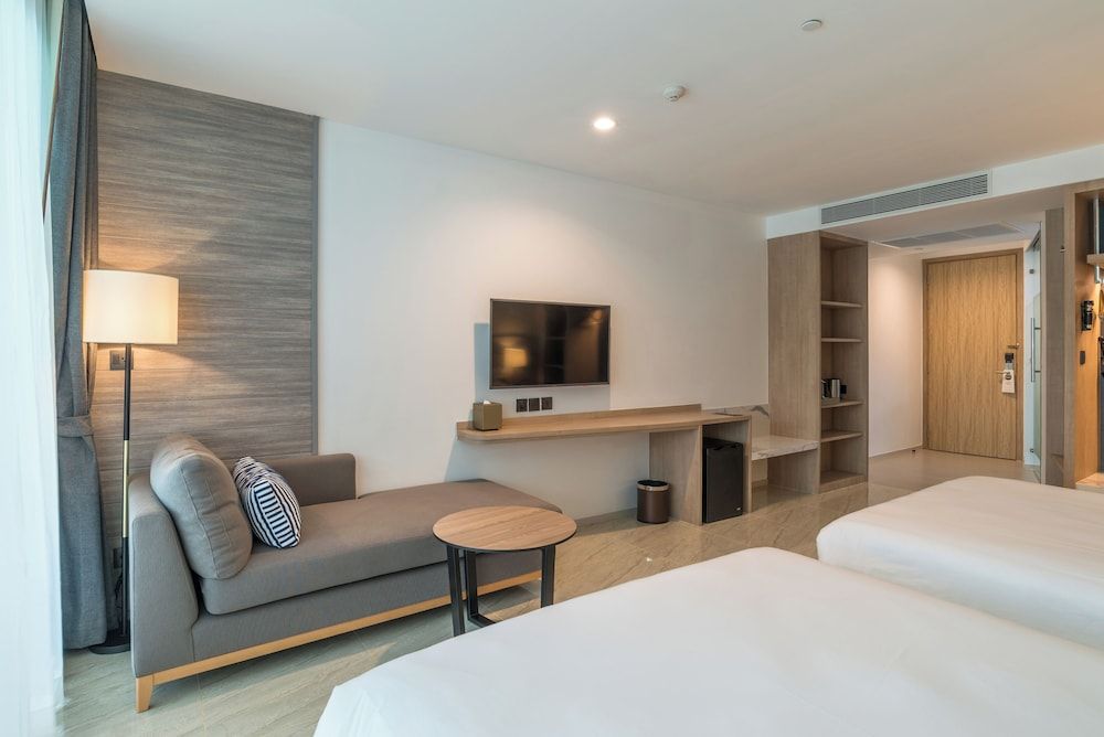 Deluxe Room, 2 Double Beds, Pool Access