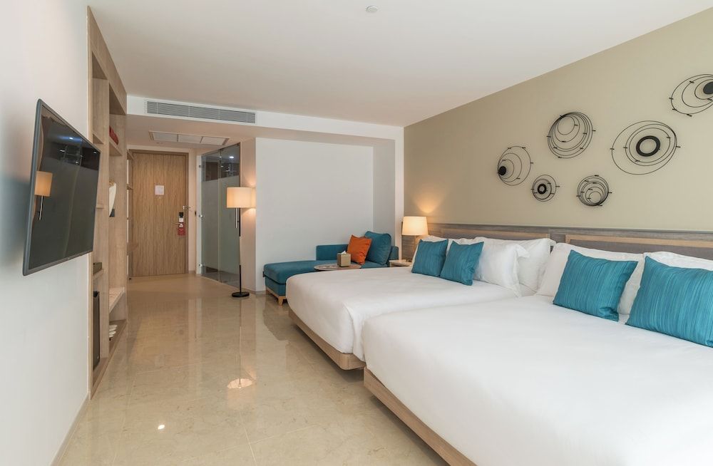 Deluxe Room, 2 Double Beds, Terrace (Premium Deluxe Pool)