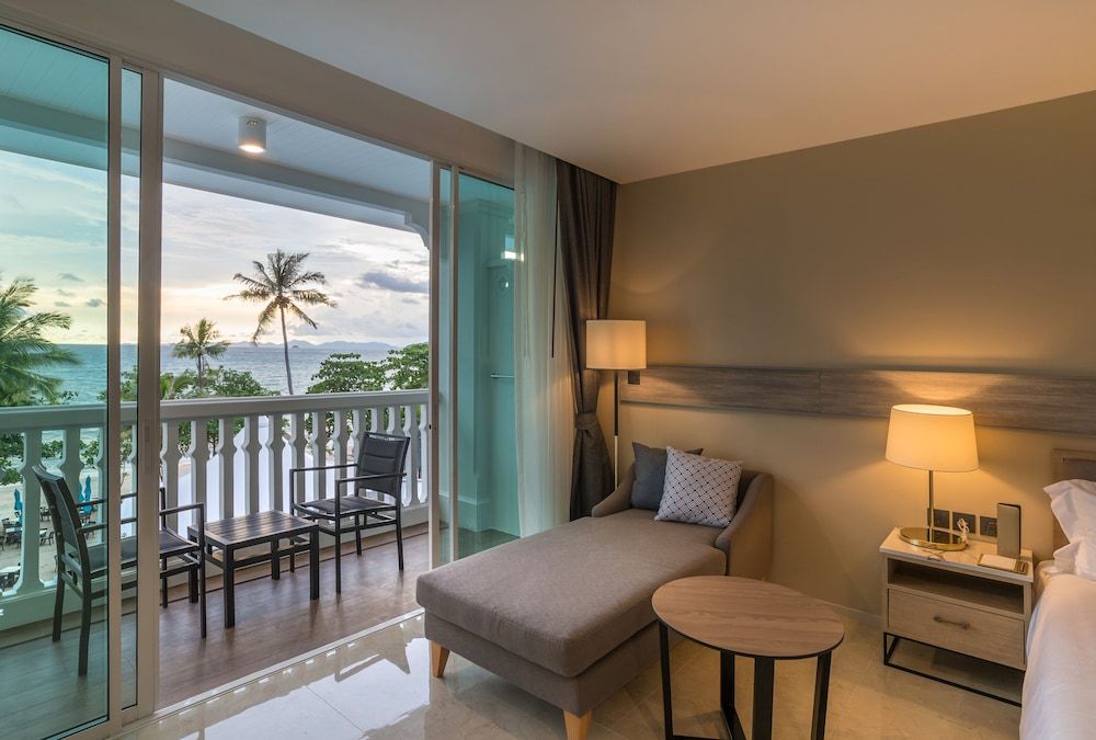 undefined Centara Ao Nang Beach Resort & Spa Krabi 4