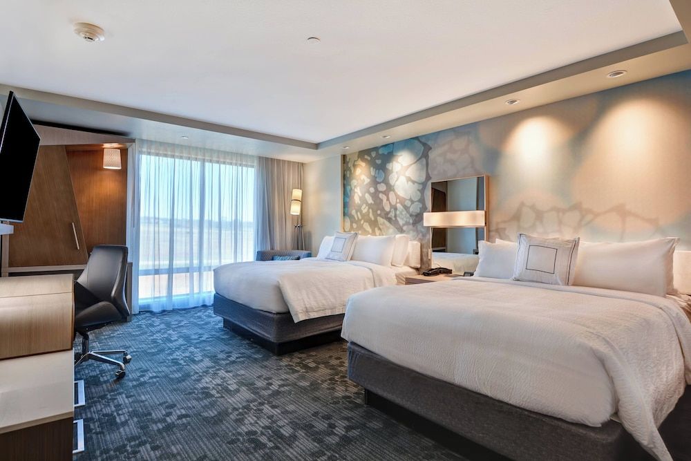 Room, 2 Queen Beds, Non Smoking