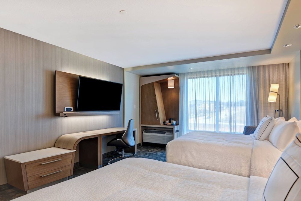 Room, 2 Queen Beds, Non Smoking