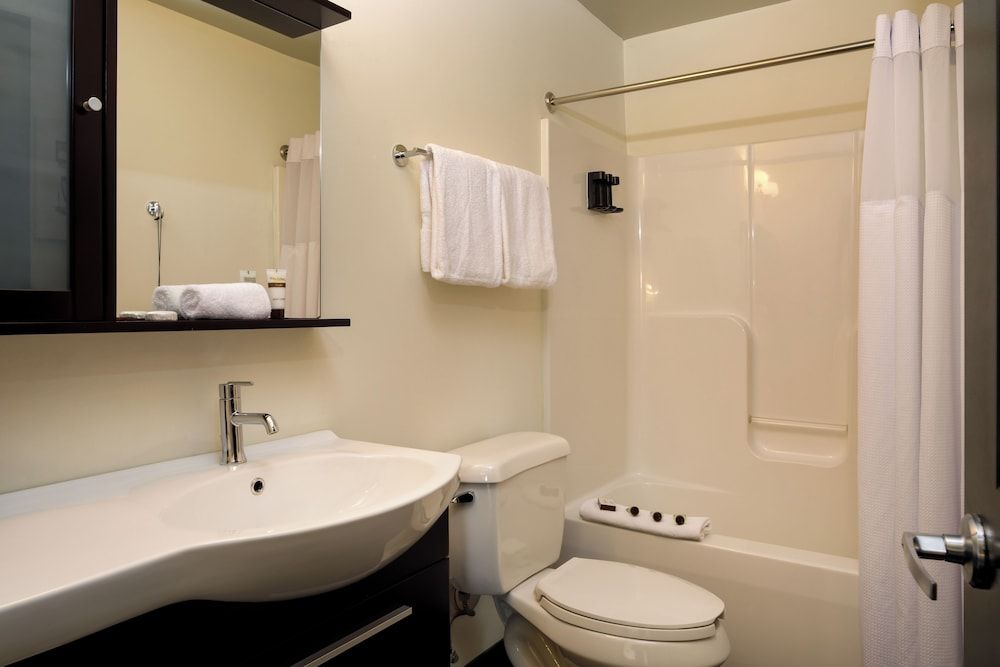 Hotel Clemons Deluxe Apartment, Multiple Beds 3