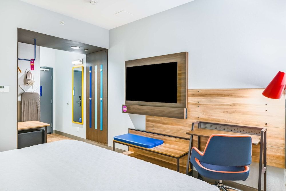 Room, 1 King Bed