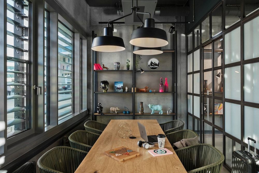 Meeting Room