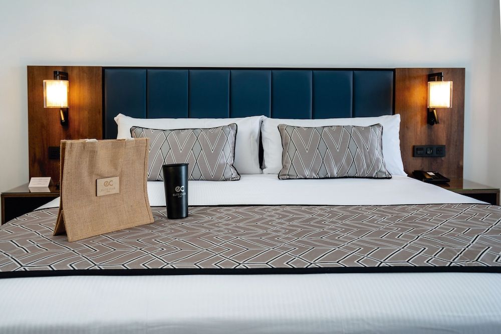 Junior Suite Ocean View Elite Club (U)