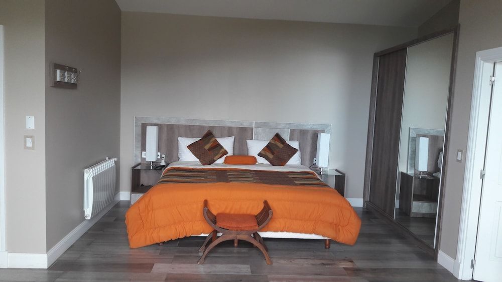 Superior Studio Suite, Bay View