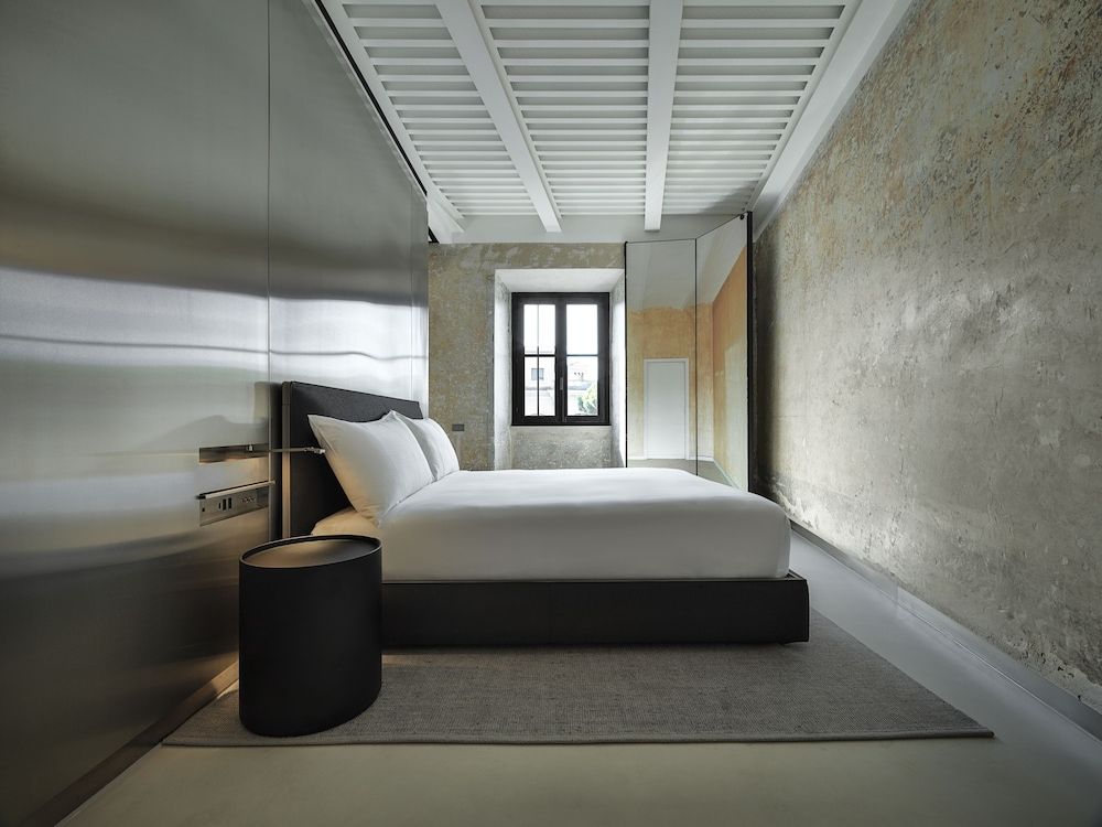 undefined Rhinoceros 9