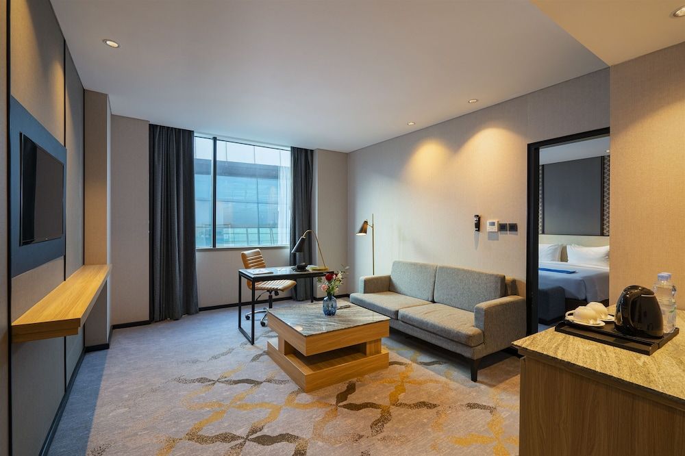 undefined Anara Airport Hotel 6
