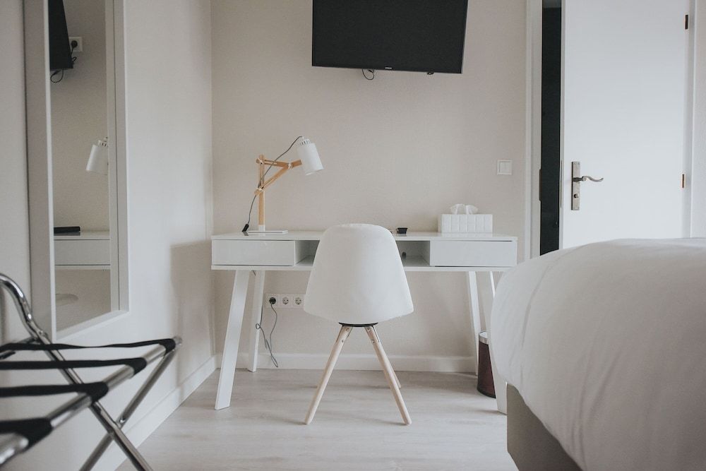 In-Room Business Center