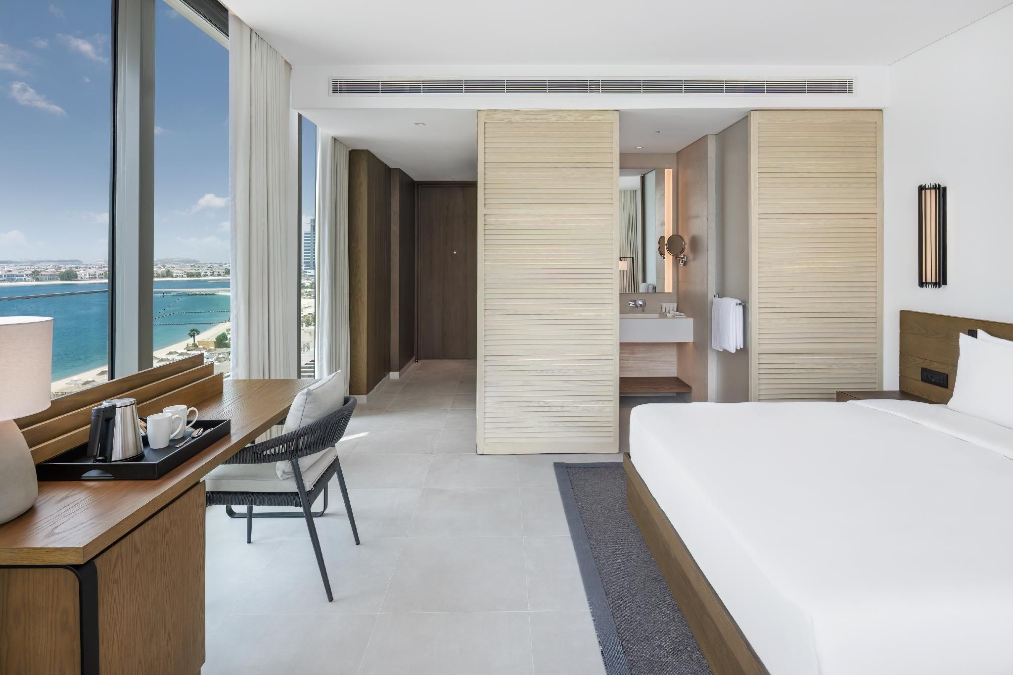 Premium Corner Room - Sea View