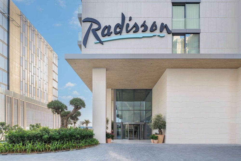 undefined Radisson Beach Resort Palm Jumeirah 3