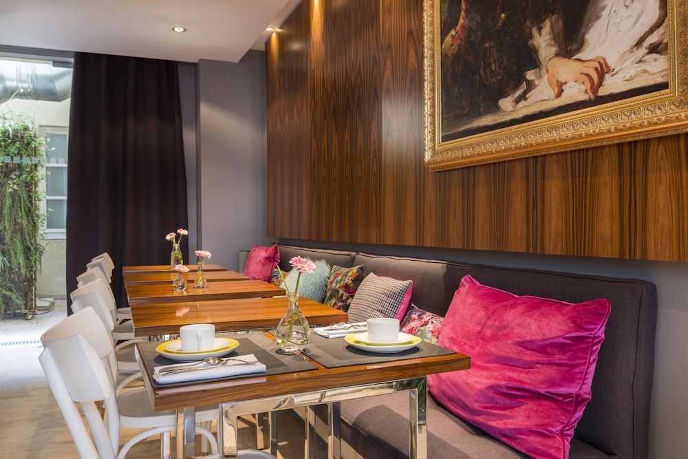 undefined Le Placide Saint Germain des Pres 7