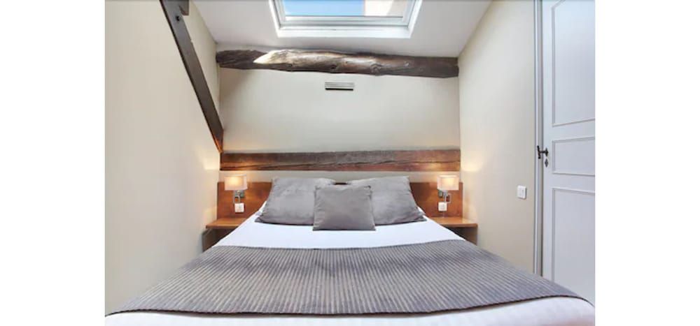 Classic Double Room (Attic)