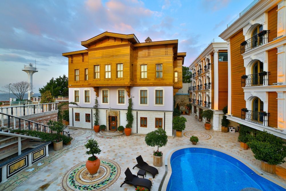 undefined Seven Hills Palace & Spa 7