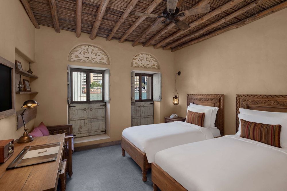 Room, 2 Twin Beds, Bay View (Heritage)