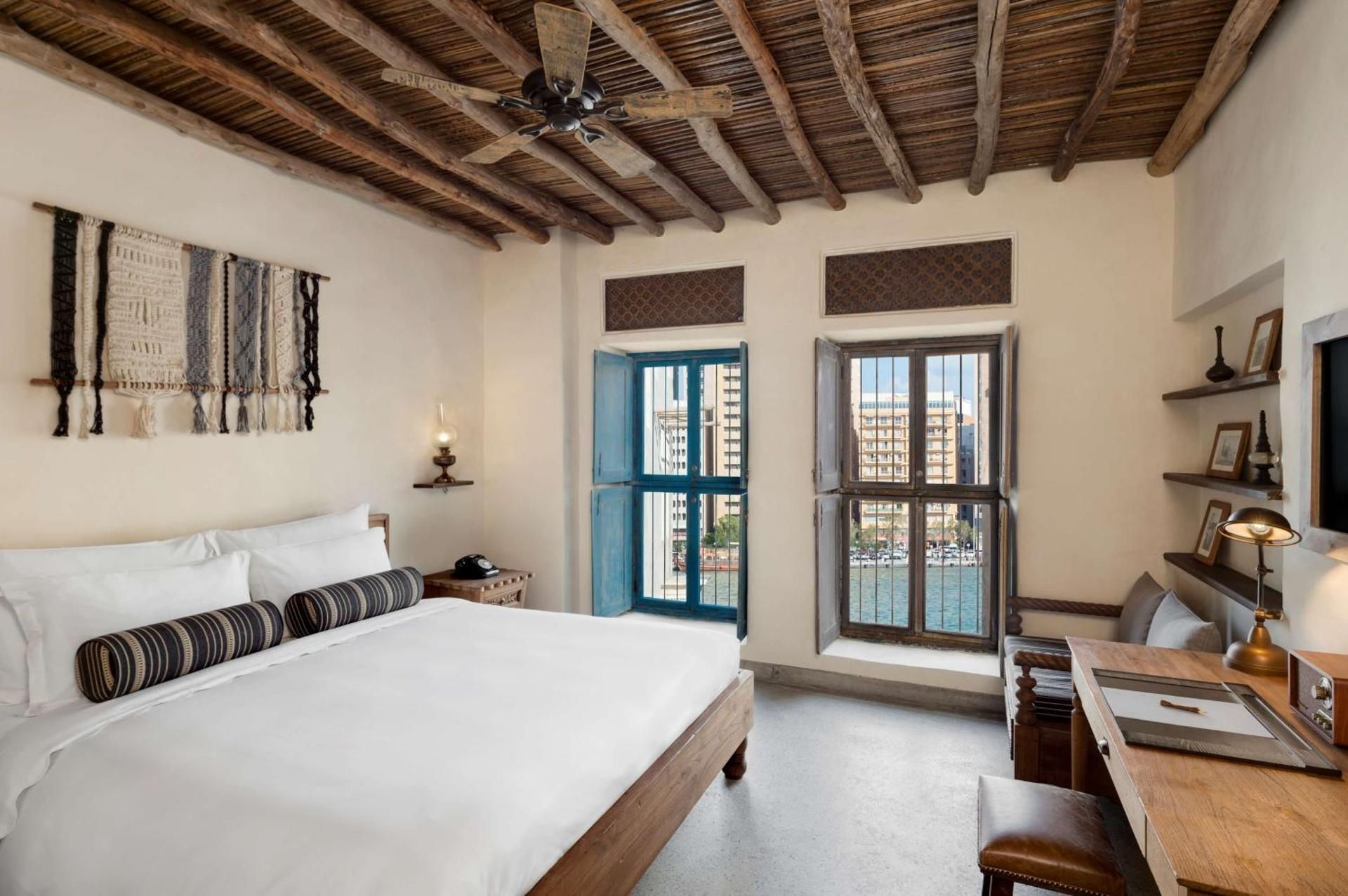 King Heritage Room with Creek View