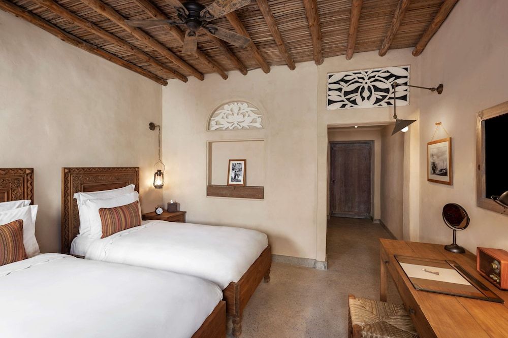 Family Room, Multiple Beds