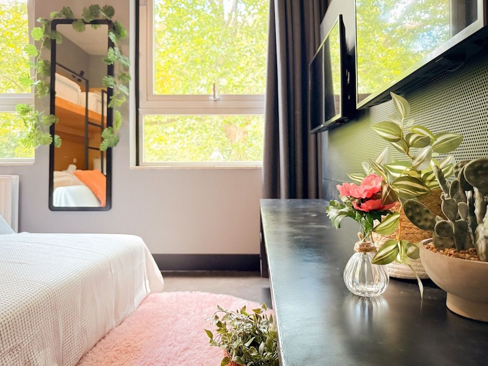 De Pijp Boutique Hotel Quadruple Room (Friends) 4