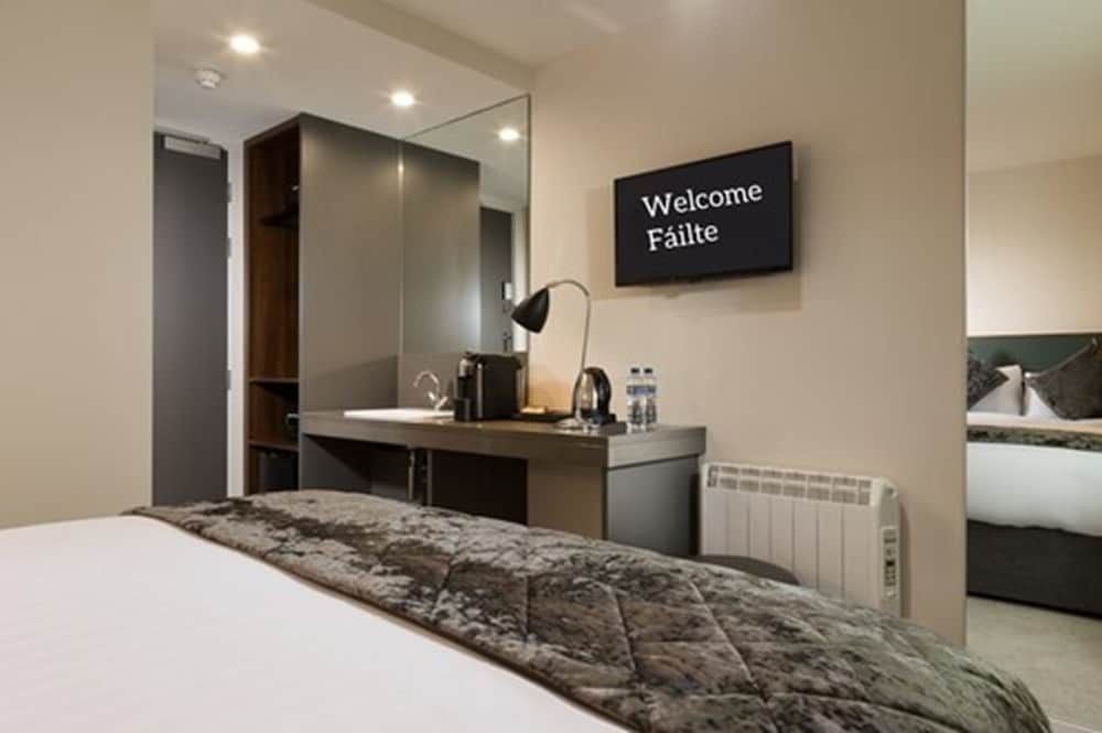 No 9 Rathgar Double Room, 1 Double Bed 2