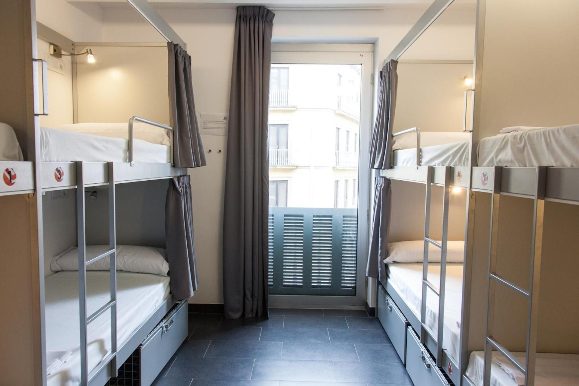 1 Person in 16-Bed Dormitory - Female Only