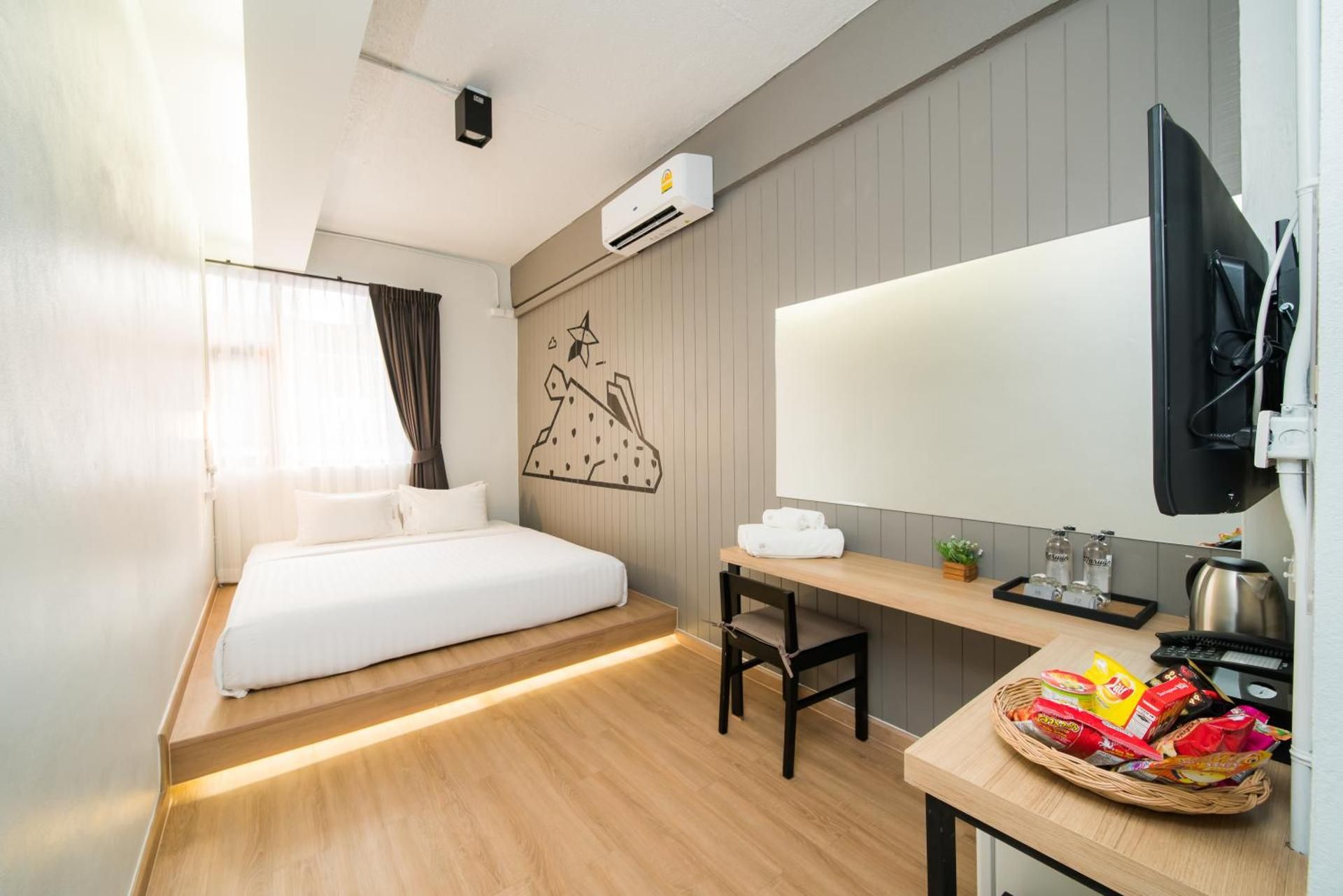 undefined Marwin Villa 6