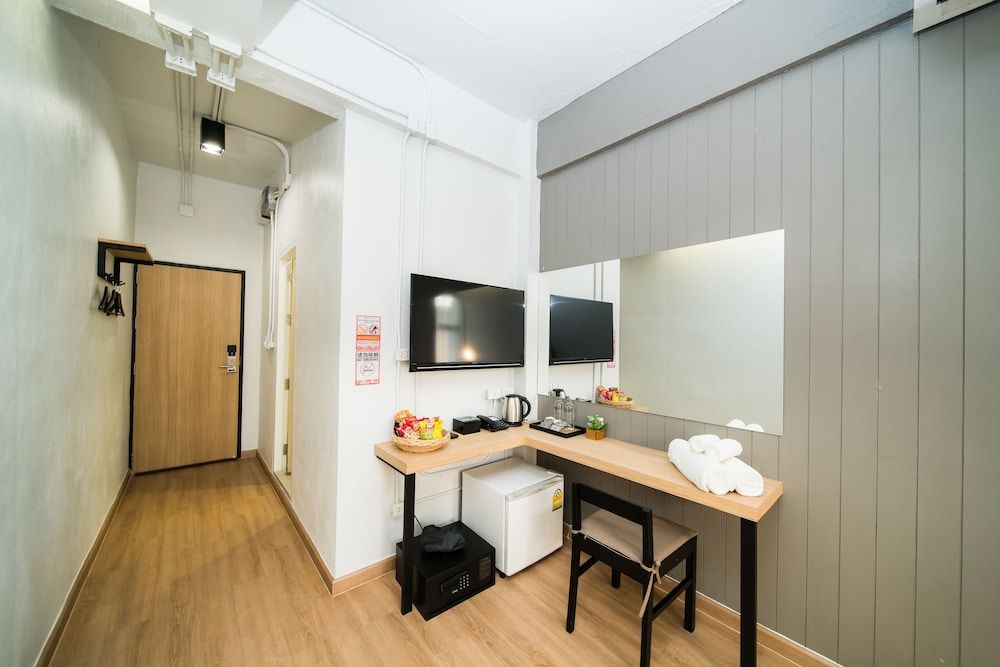 Marwin Villa Superior Double or Twin Room 12