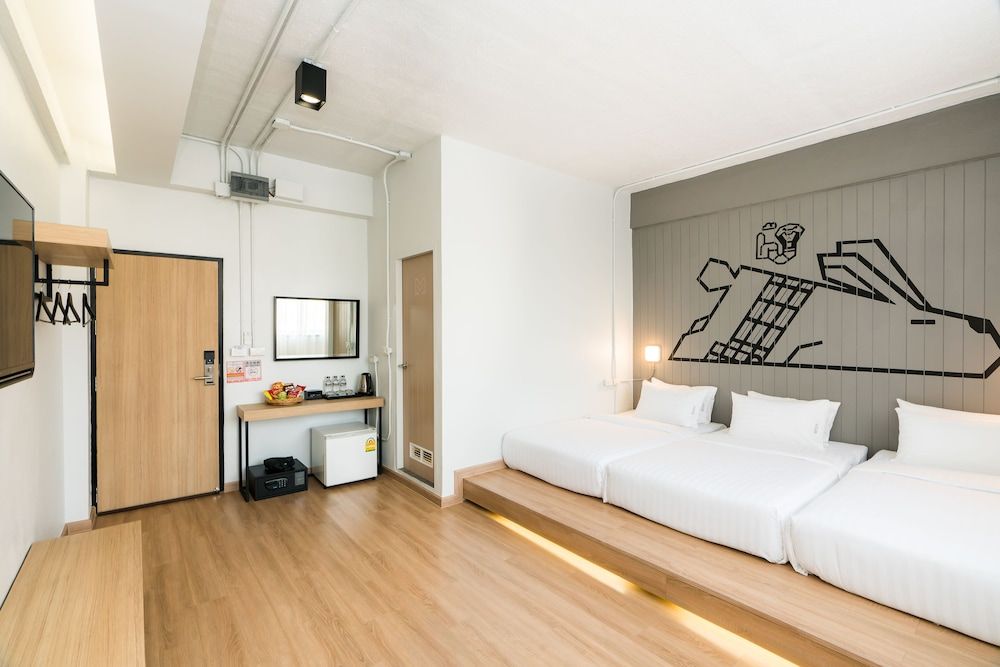 Marwin Villa Deluxe Triple Room, Non Smoking 3