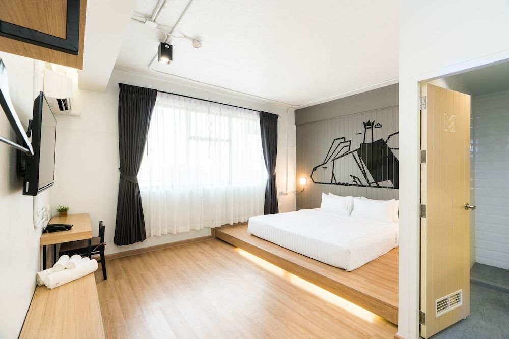 undefined Marwin Villa