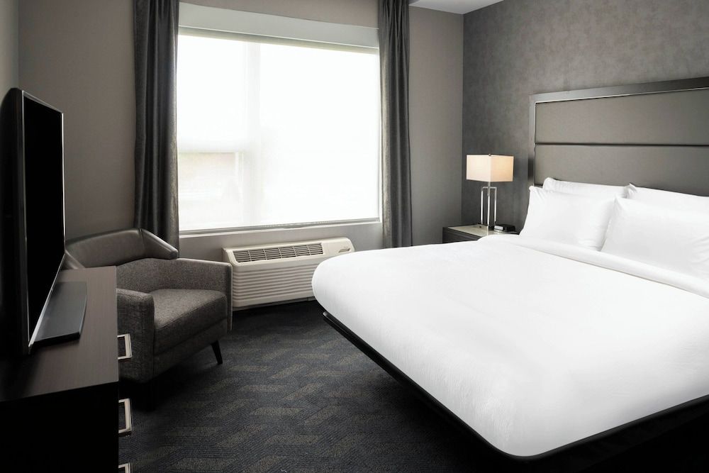 Suite, 1 Bedroom, Corner