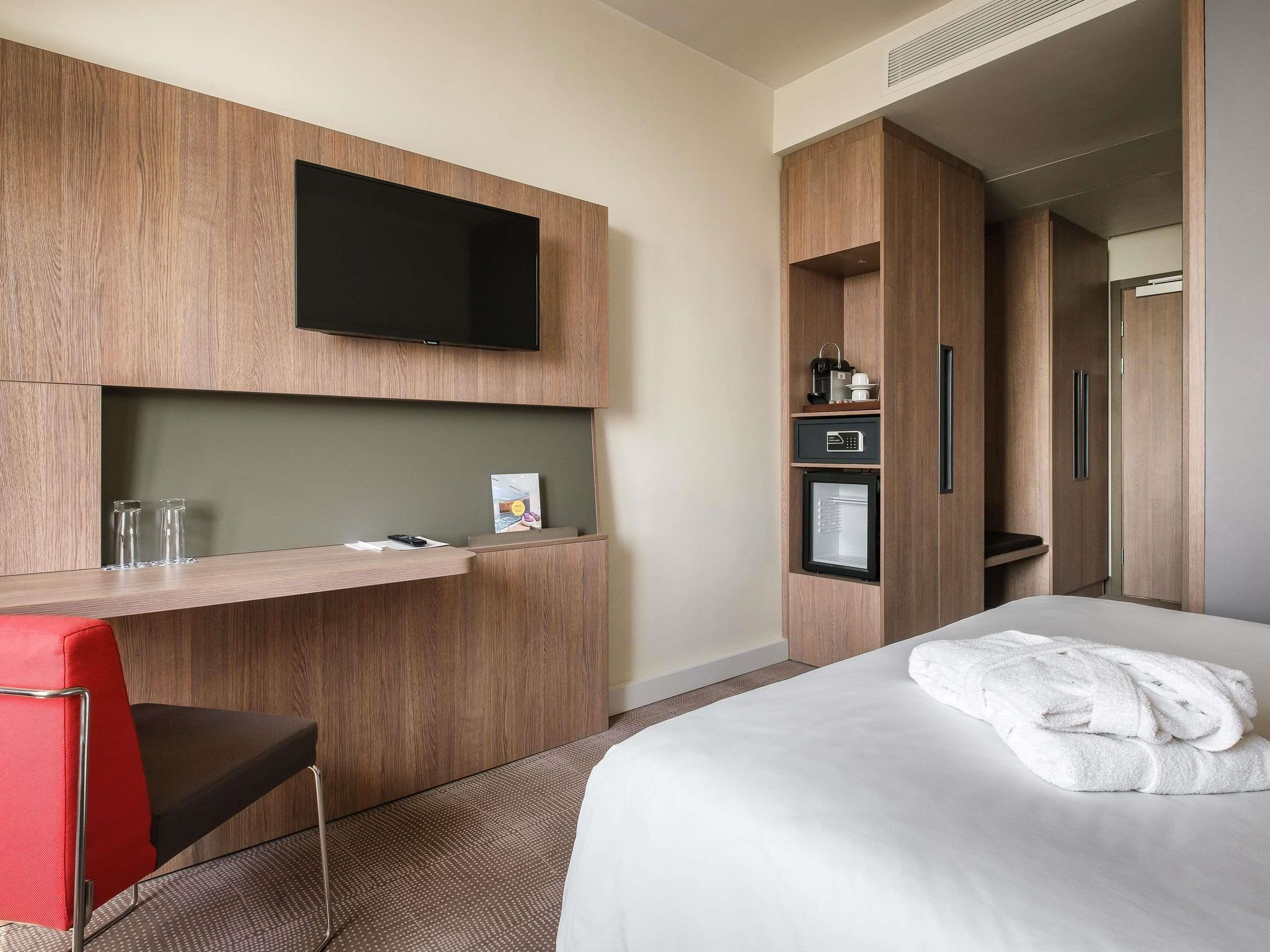 undefined Novotel Almaty City Center 9