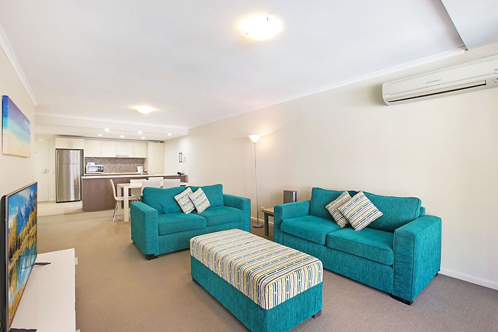 Mantra Nelson Bay 1 Bedroom Pool View Apartment 6