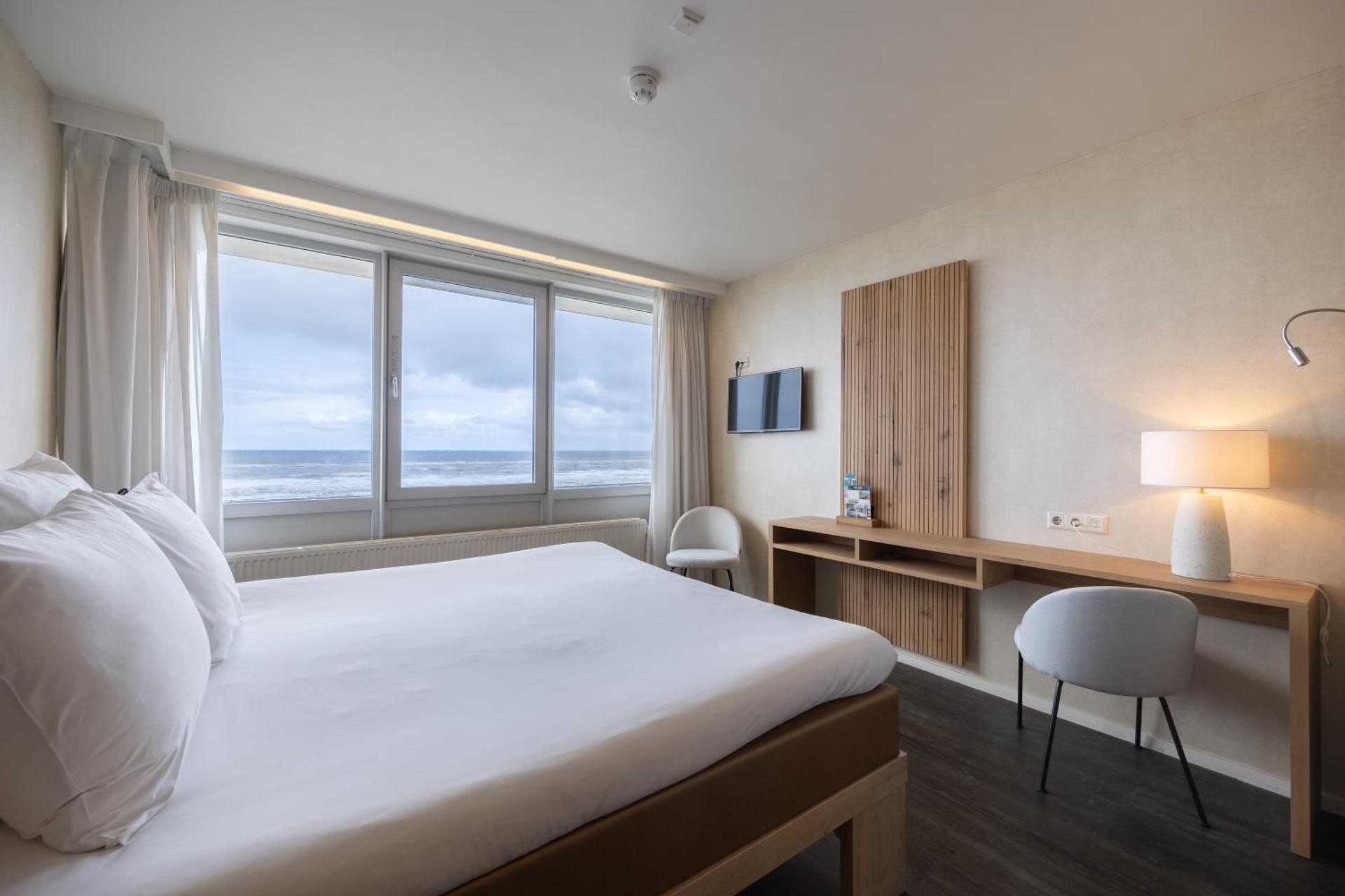 Deluxe Double Room with Sea View