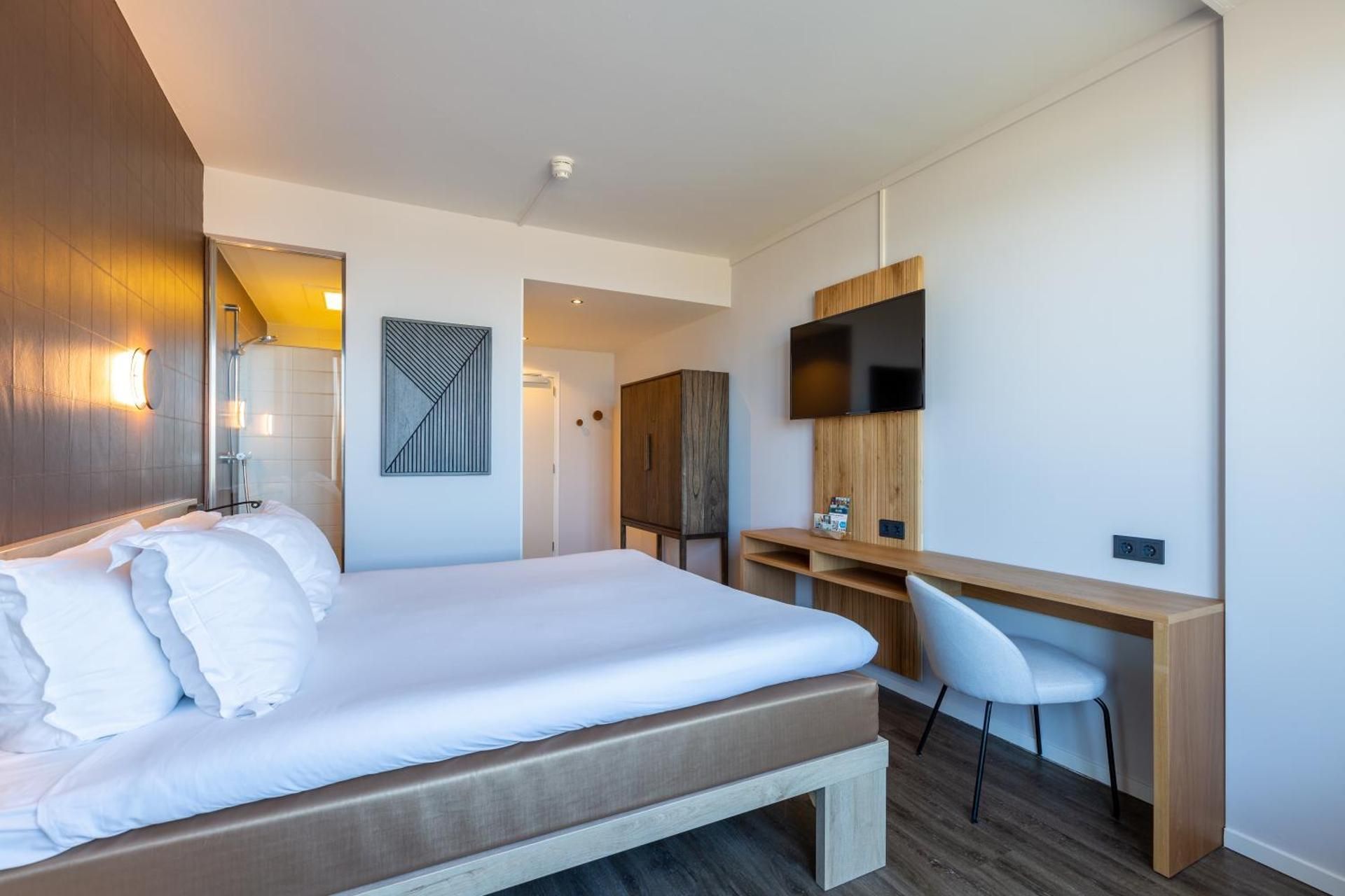 Deluxe Double Room with Sea View