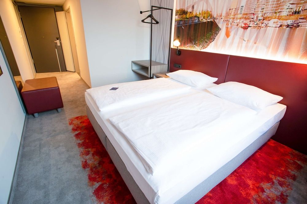 Campanile Duisburg City Standard Room, 1 Double Bed 4