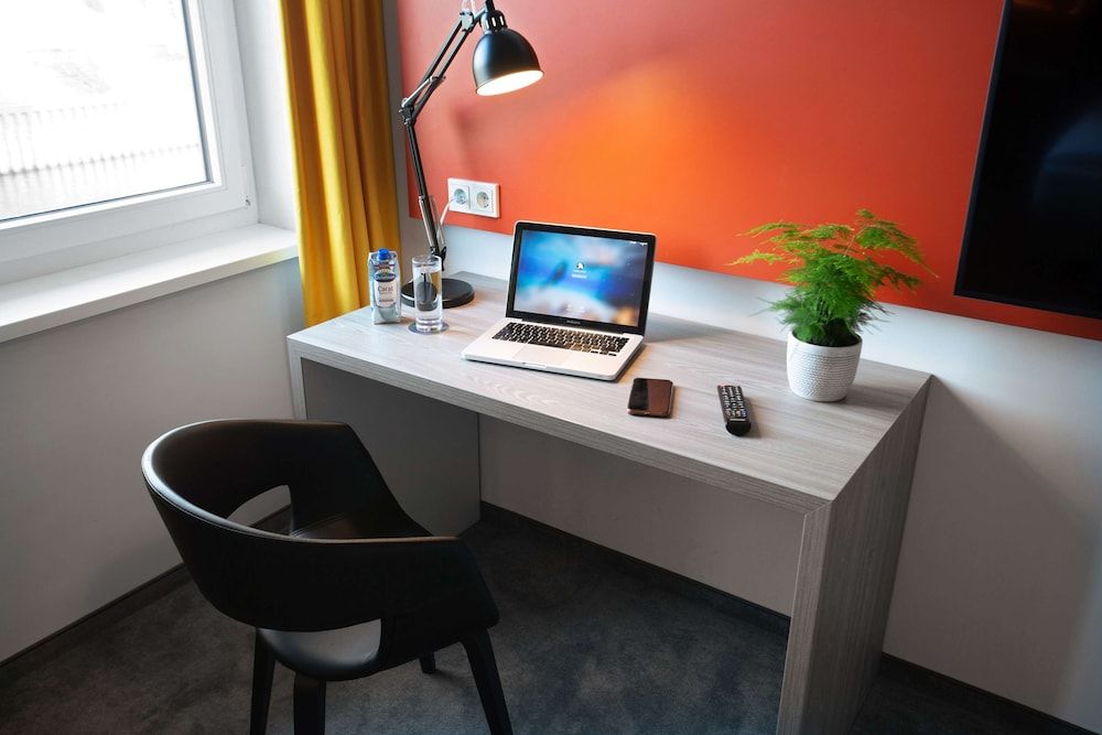 Campanile Duisburg City Standard Room, 1 Double Bed 12