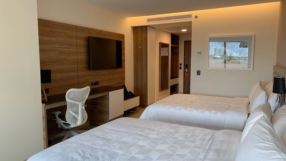 Standard Room, 2 Queen Beds