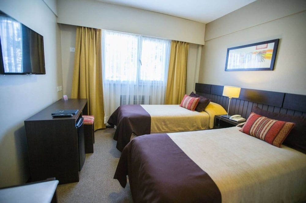 Hotel Carlos V Patagonia Superior Double Room 3