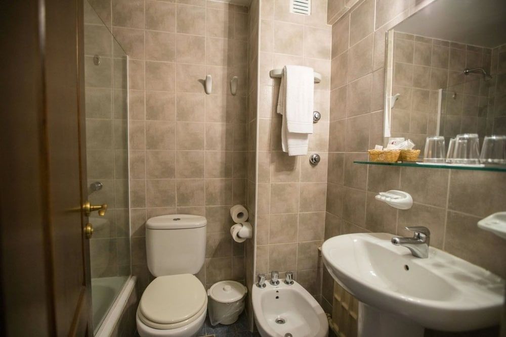 Hotel Carlos V Patagonia Superior Double Room 6