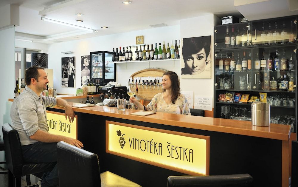 undefined Residence Bene 8