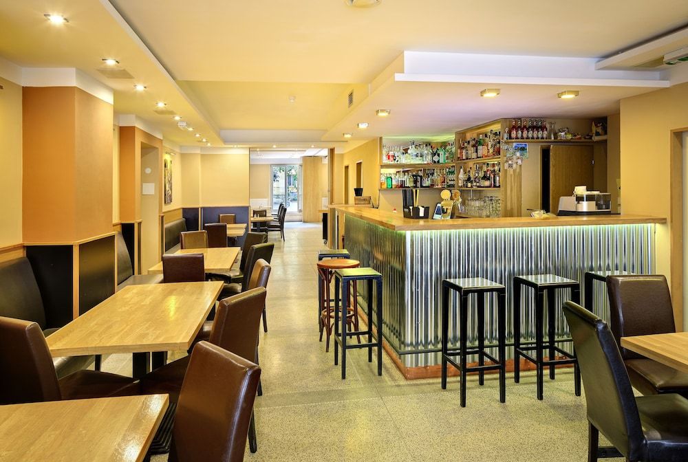 undefined Residence Bene 9