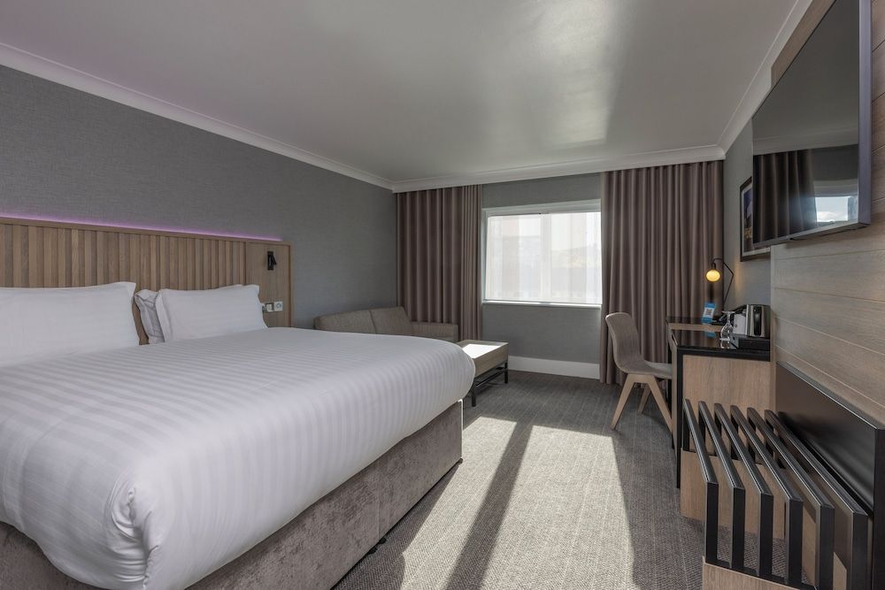 Standard Room, 1 Super King Bed