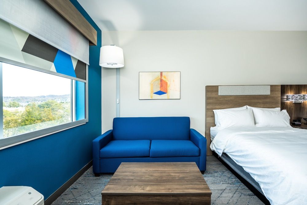 Standard Room, 1 King Bed (Minifridge)