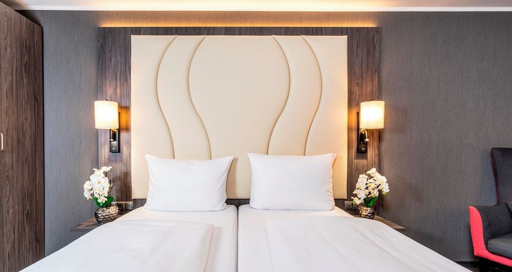 Standard Single Room, Park View
