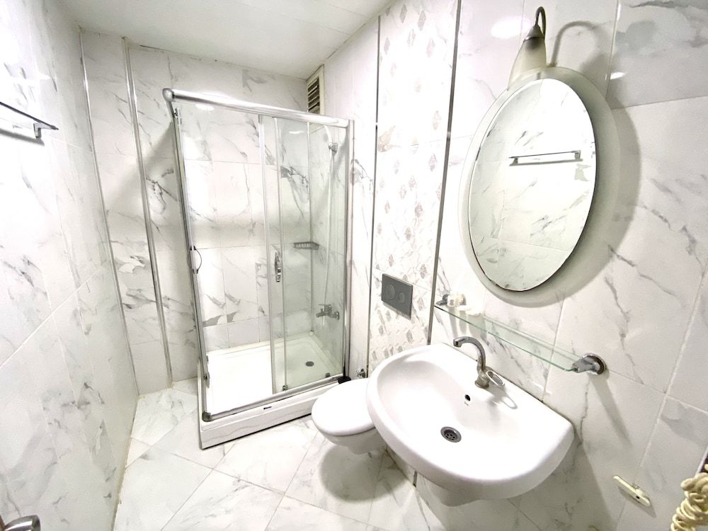 Grand Oral Hotel Standard Double Room Single Use 10