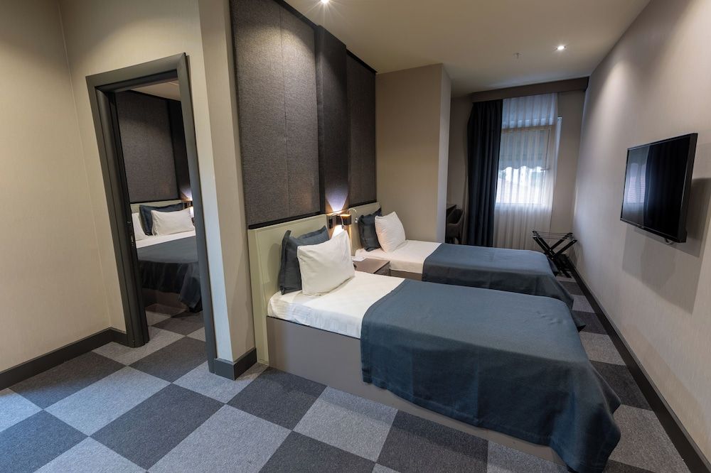 Room, 2 Twin Beds, Smoking