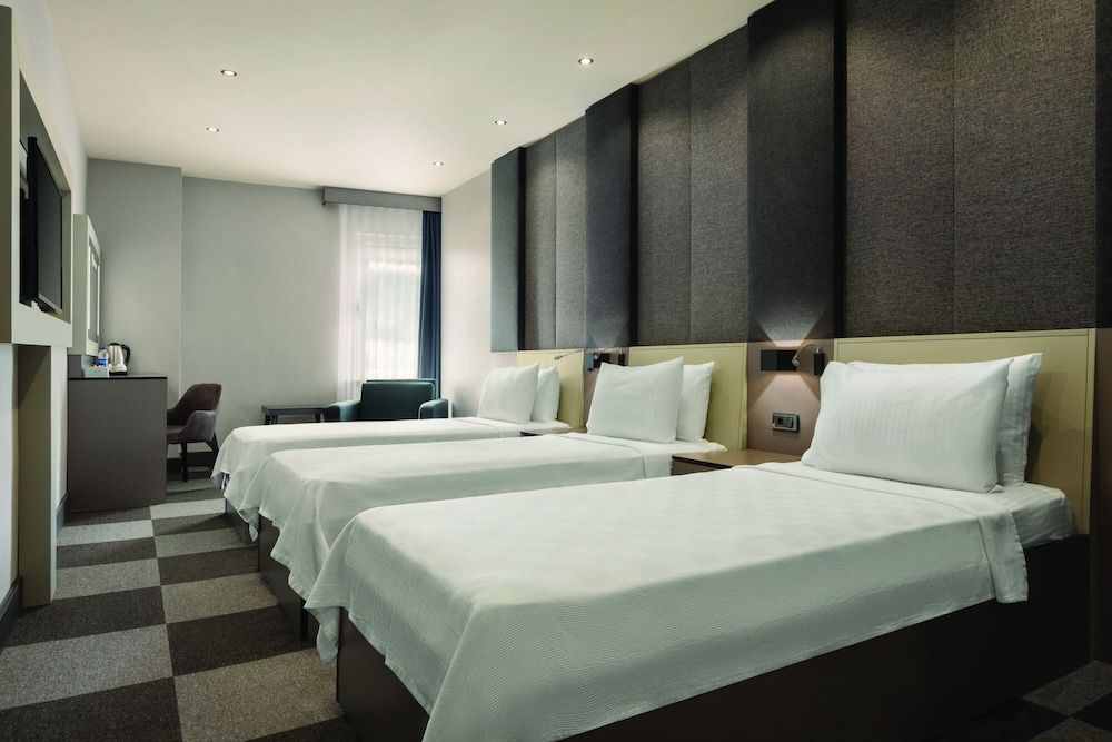 Room, 3 Twin Beds, Non Smoking