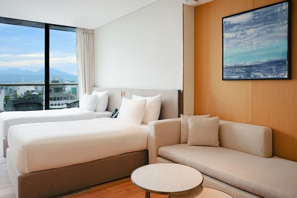 Family Room, City View