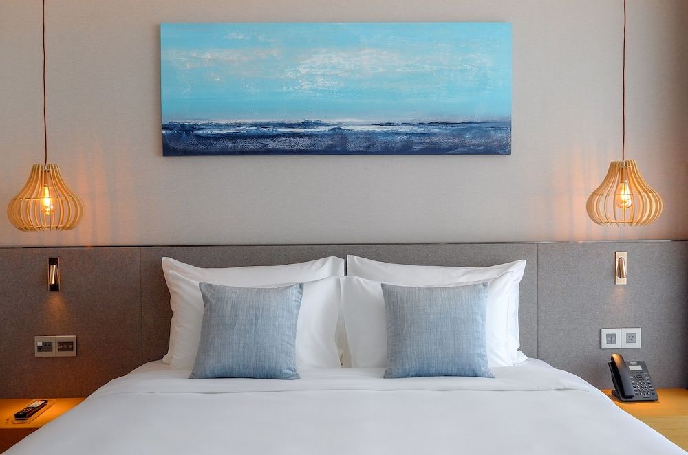 undefined Prince Hotel Da Nang 5