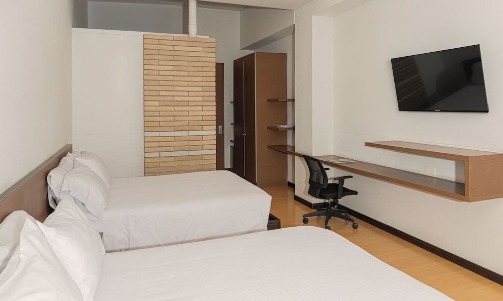 Viaggio Nueve Tres Suites Standard Twin Room, 2 Double Beds
