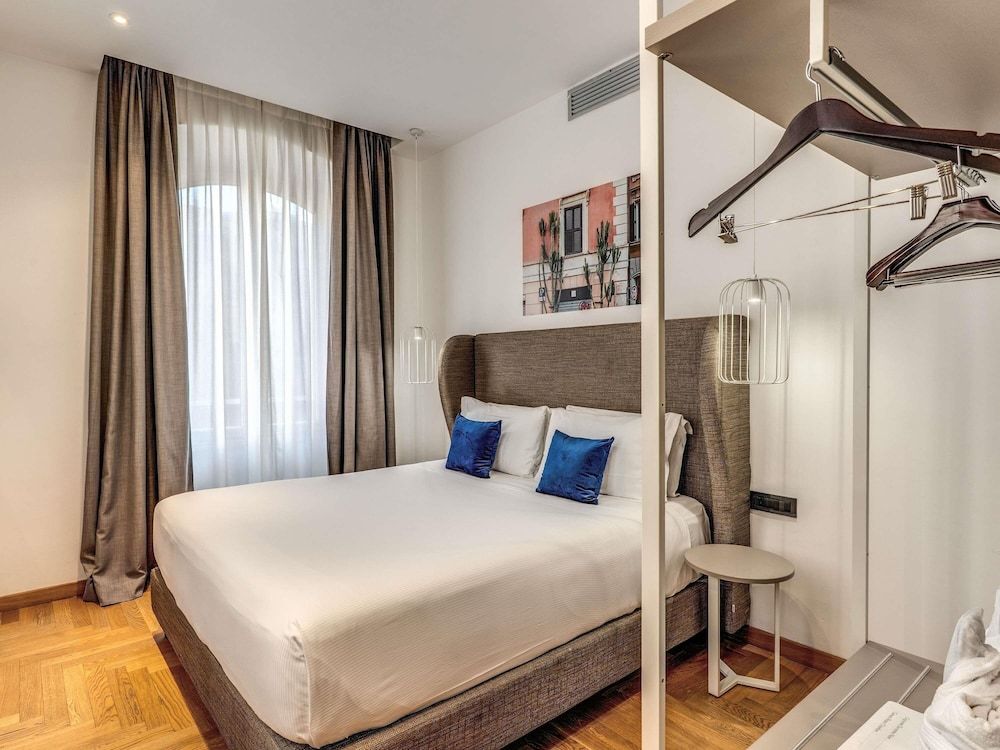 undefined Mercure Roma Centro Termini 7